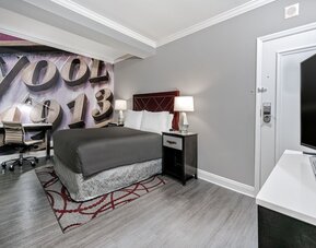 Hotel Indigo Dallas Downtown by IHG
