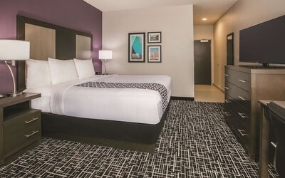 La Quinta Inn & Suites by Wyndham Dallas - Richardson