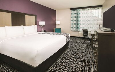 La Quinta Inn & Suites by Wyndham Dallas - Richardson