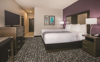 La Quinta Inn & Suites by Wyndham Dallas - Richardson