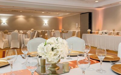 Sheraton Suites Market Center Dallas