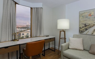 Sheraton Suites Market Center Dallas
