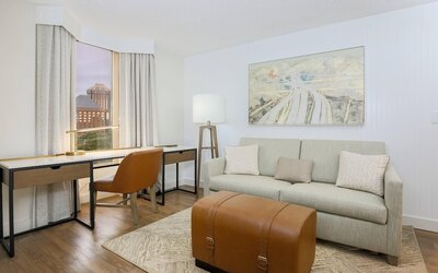 Sheraton Suites Market Center Dallas