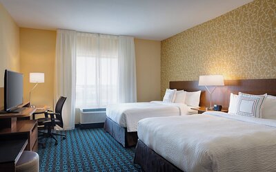 Fairfield Inn & Suites Dallas West/i-30