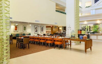 Hilton Garden Inn Dallas/Market Center