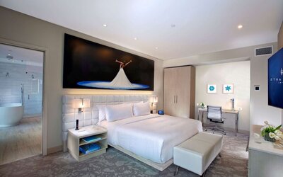 HALL Arts Hotel, Dallas, Autograph Collection