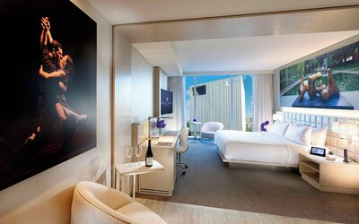 HALL Arts Hotel, Dallas, Autograph Collection