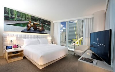HALL Arts Hotel, Dallas, Autograph Collection