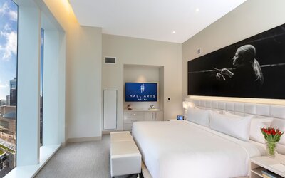 HALL Arts Hotel, Dallas, Autograph Collection