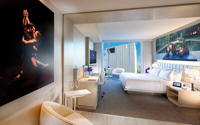 HALL Arts Hotel, Dallas, Autograph Collection