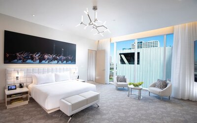 HALL Arts Hotel, Dallas, Autograph Collection