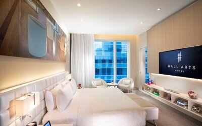HALL Arts Hotel, Dallas, Autograph Collection