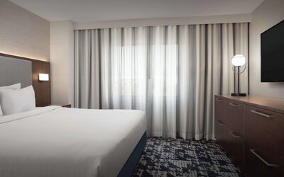 Embassy Suites by Hilton Dallas Near the Galleria