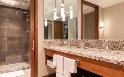 Drey Hotel