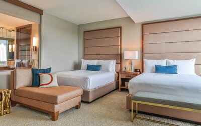 Drey Hotel