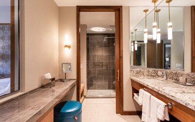 Drey Hotel