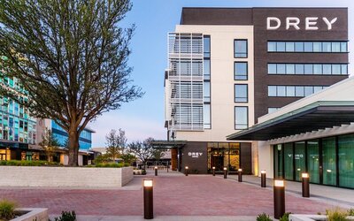 Drey Hotel