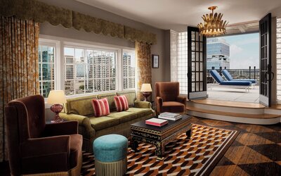 The Stoneleigh, Autograph Collection