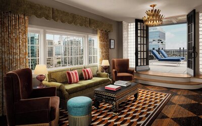 The Stoneleigh, Autograph Collection