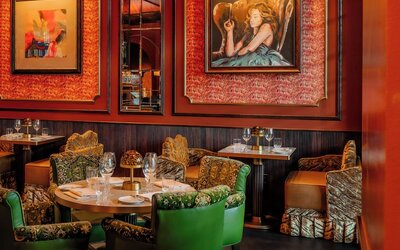 The Stoneleigh, Autograph Collection