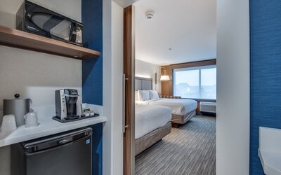 Holiday Inn Express & Suites Dallas North - Addison by IHG