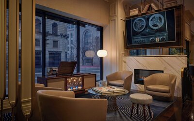 Renaissance Saint Elm Dallas Downtown Hotel