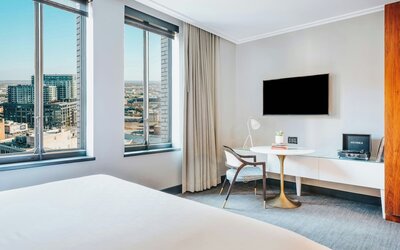 Renaissance Saint Elm Dallas Downtown Hotel
