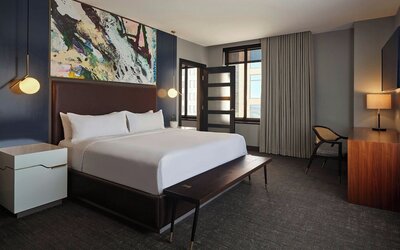 Renaissance Saint Elm Dallas Downtown Hotel