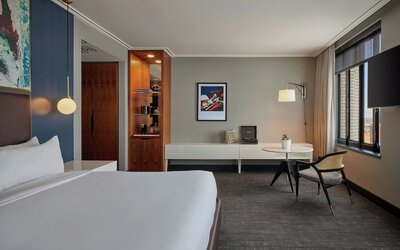 Renaissance Saint Elm Dallas Downtown Hotel