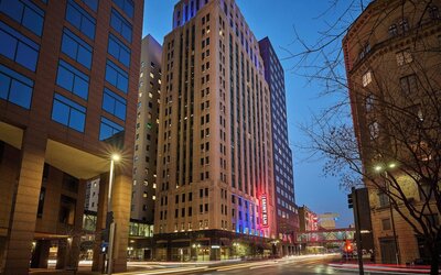 Renaissance Saint Elm Dallas Downtown Hotel