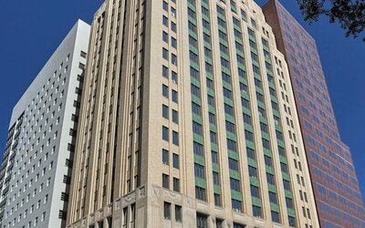Renaissance Saint Elm Dallas Downtown Hotel