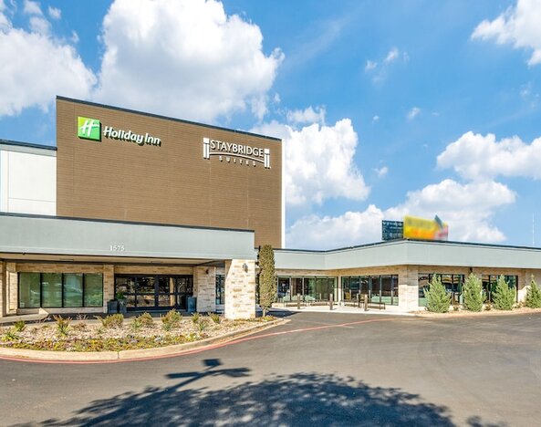 Holiday Inn Dallas Market Ctr Love Field by IHG