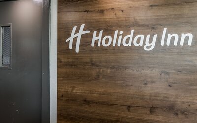 Holiday Inn Dallas Market Ctr Love Field by IHG
