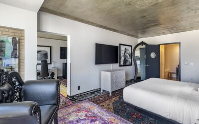 Lorenzo Hotel Dallas, Tapestry Collection by Hilton