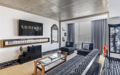 Lorenzo Hotel Dallas, Tapestry Collection by Hilton