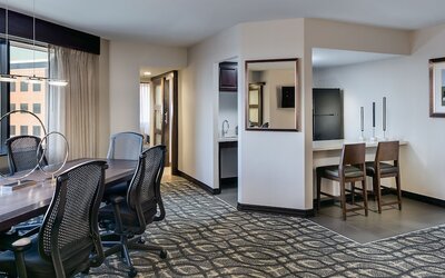 Embassy Suites by Hilton Dallas Love Field