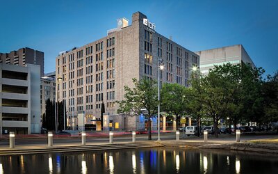 Aloft by Marriott Dallas Downtown