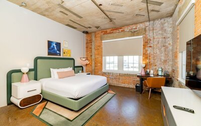 Canvas Hotel Dallas