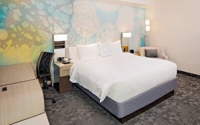 Courtyard by Marriott Dallas Downtown/Reunion District