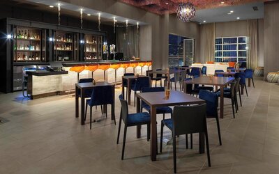 Courtyard by Marriott Dallas Downtown/Reunion District
