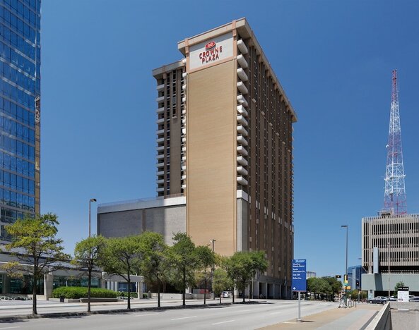 Crowne Plaza Dallas Downtown by IHG