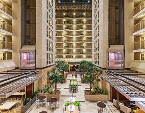 Embassy Suites by Hilton Dallas Market Center
