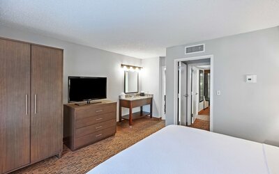 Embassy Suites by Hilton Dallas Market Center