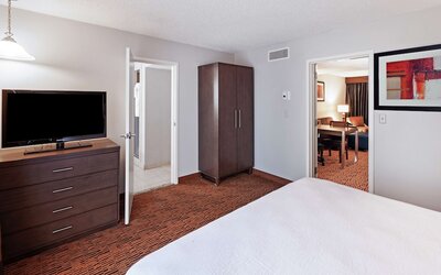 Embassy Suites by Hilton Dallas Market Center