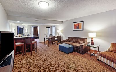 Embassy Suites by Hilton Dallas Market Center