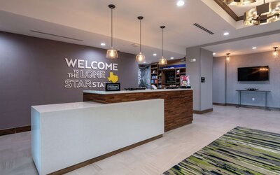 Hampton Inn & Suites Dallas East