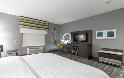 Hampton Inn & Suites Dallas East