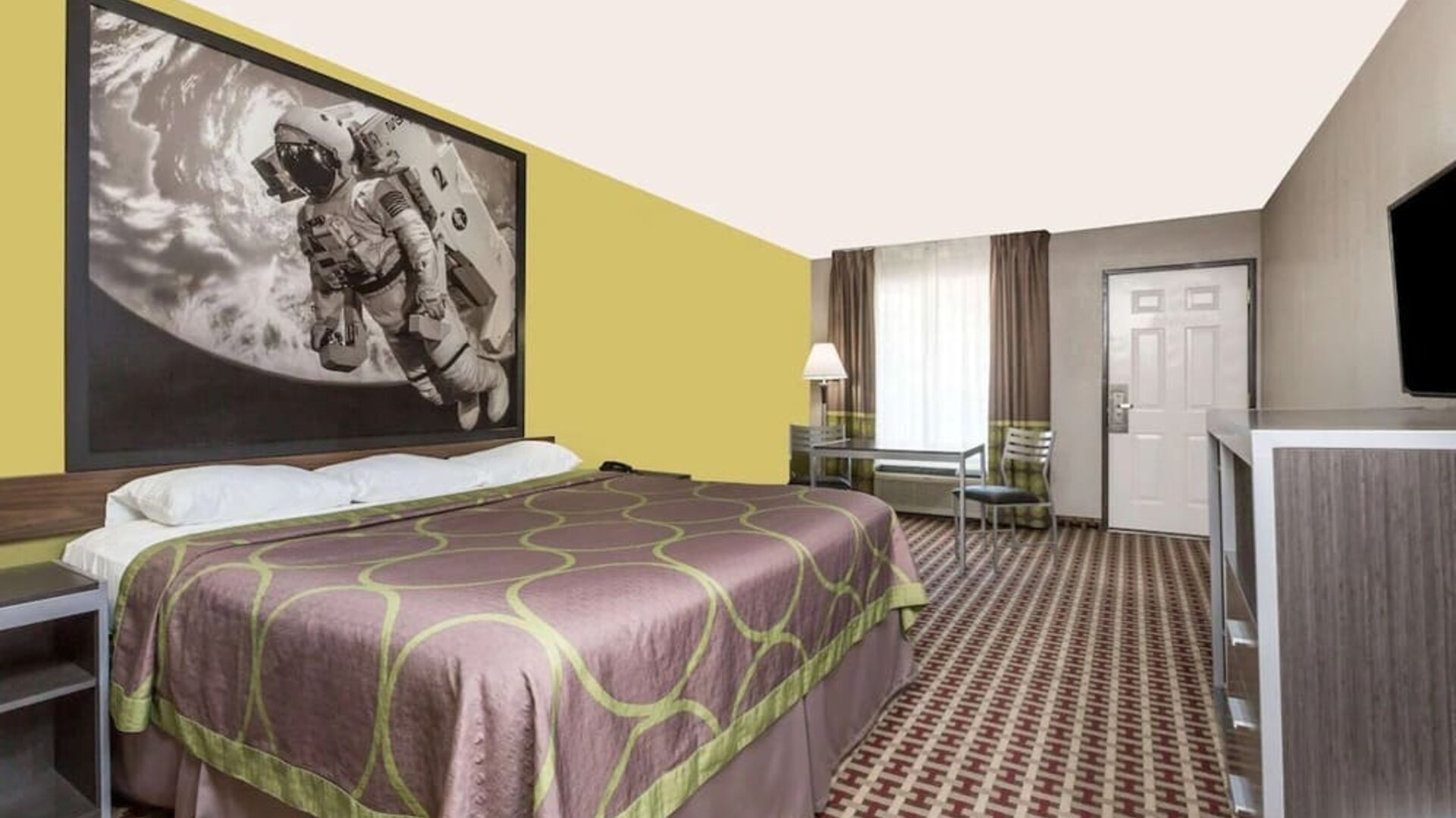 Day use room with work space at Super 8 By Wyndham Houston/Webster.