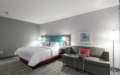 Hampton Inn & Suites Dallas East