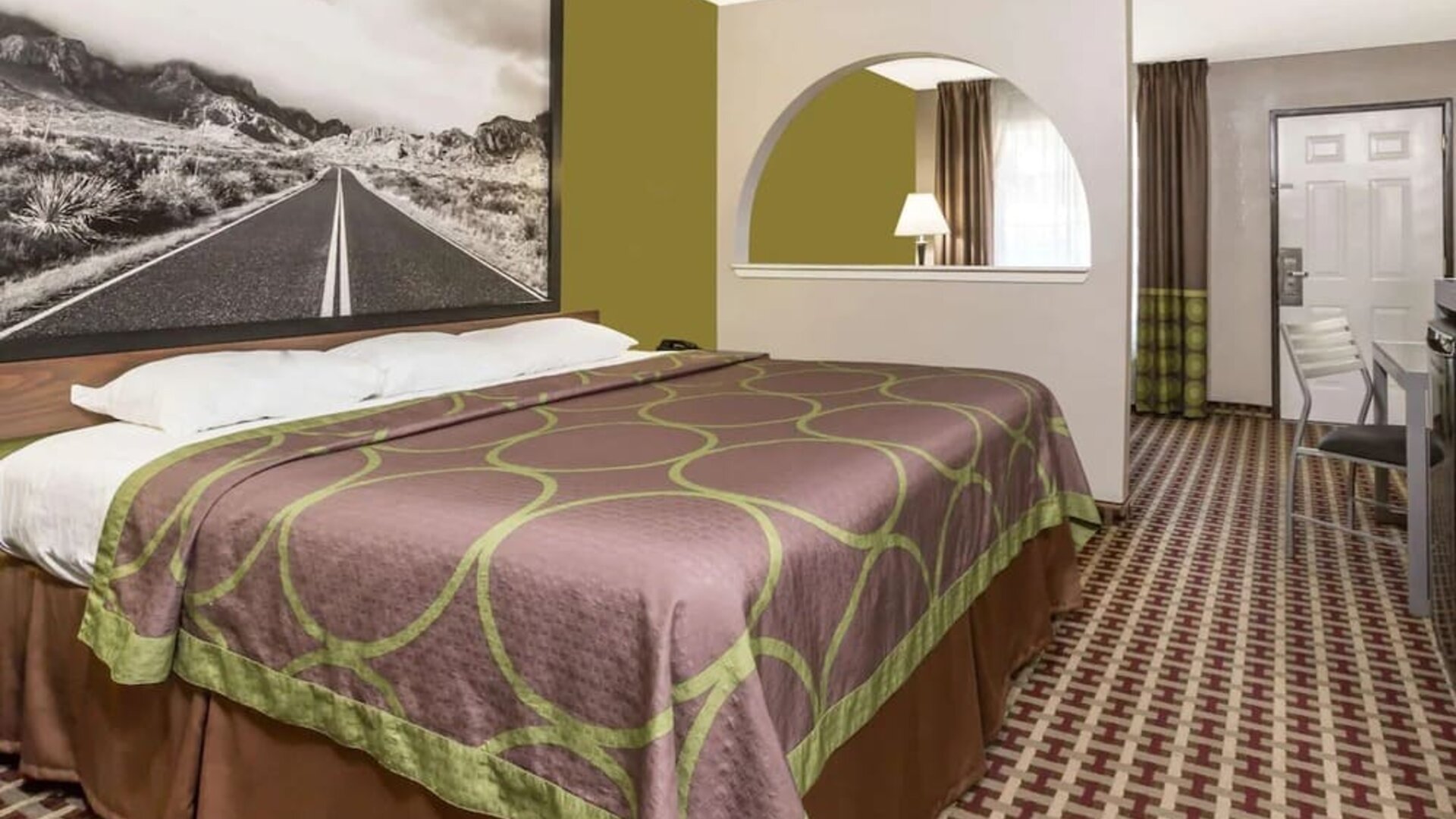 King room with work desk at Super 8 By Wyndham Houston/Webster.